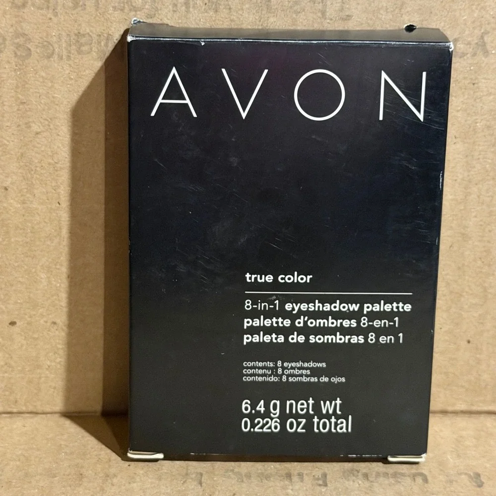 Avon true color 8 in 1 eyeshadow palette plum essentials